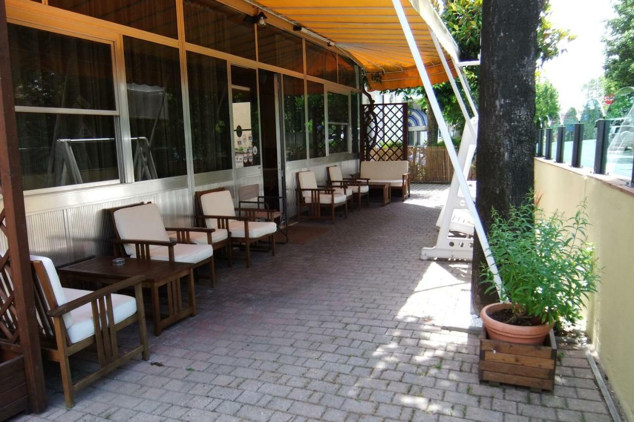 Albergo Villalma Rimini Zewnętrze zdjęcie